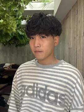 エンド 大阪梅田(&) シャドウパーマ