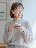 ボリューム不足が気にならないミニボブ|前髪アリ