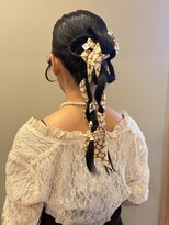 トエカグヤヒメ(toe kaguyahime) スカーフを使ったヘアアレンジ