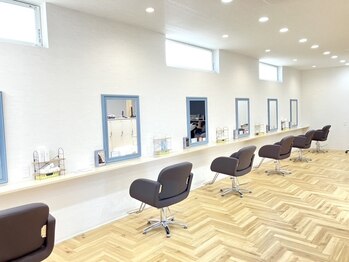 ヘアルーム クオーレ(hair room Cuore)の写真/小さいお子様も歓迎。キッズスペースあり!ママも安心のアットホームなサロン♪