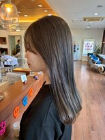 ノット 成田公津の杜(Knot)&nbsp;ハッシュカット/グレージュ/デザインカラー/成田公津の杜駅