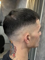 メグロバーバーショップロッポンギ 目黒六(MEGURO BARBER SHOP 6PPONGI)&nbsp;クロップフェード
