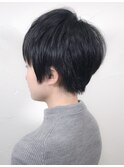 【WILLOW】黒髪でシンプルなショートヘア(井下貴史)