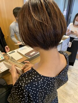 トレ(tre.) 甲子園口/髪質改善/白髪染め/ショート/酸性ストレート/美容室