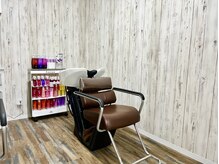 ヘアスタジオワン 藤沢店(HAIR STUDIO ONE)の雰囲気（シャンプースペースでくつろぎのひと時を）