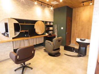 エナ(Ena)の写真/【入替制】技術力・再現性の高さで、本物志向の大人女性も満足できるプライベートサロン♪