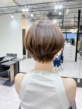 ファンナギンザ(FaNNa ginza) 20代30代40代　大人マッシュショートボブ［前髪　髪質改善］