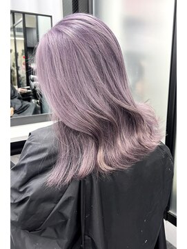 リア 大阪梅田(Ria) ～ラベンダーグレー～　【Ria 大阪 梅田】