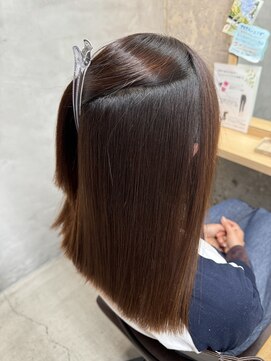 リタ 枚方(Rita) 20代30代40代髪質改善トリートメントショコラアッシュナチュラル