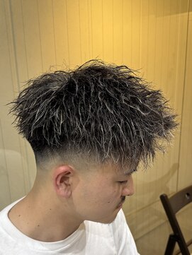 ライズ 新小岩店(RISE) ツイストスパイラルパーマ/ホワイトメッシュ/ツイストパーマ