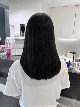 エムタニグチミュー(MTANIGUCHI Mieux) 暗髪/透明感カラー/艶髪/ストレート