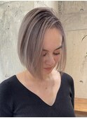 ハイライトカラーミルクティーベージュレイヤーカット