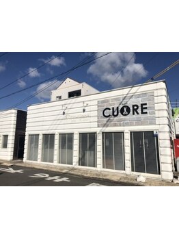 癒しと技術が融合したプライベート空間。幅広い世代に愛される、通いたくなるサロン。お子様連れも安心◎