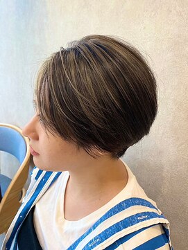 テクライズ 刈谷店(TECHRISE) 大人ショート/ハイライト/垢抜けデザインカット