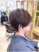 ショートボブ