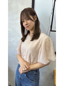 アートマン(artman) 【artman 青井美海】オリーブベージュ/レイヤーカット/顔周り