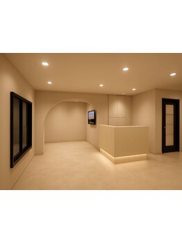 【2025年12月21日完全移転open!】オーガニックカラー+カット￥5900～◆お洒落空間で高技術◎