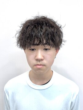 イロ メンズ 成田(iLo) ツイストスパイラルパーマ