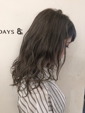 シックス バイ インク 渋谷(SIX by INK.) ダークブルー/デジタルパーマ/ワンホンレイヤー[渋谷]