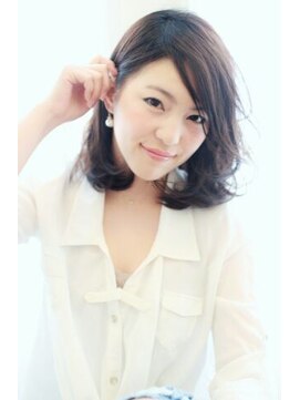 リラックスガーデンヘア(relax garden hair) ルーズカールミディ