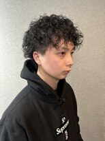 レアロイヤルバーバー(Le' A ROYAL BARBER)&nbsp;【スパイラルパーマ/マッシュ/ツーブロ/黒髪】