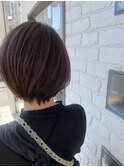 ショートボブ