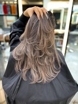 ラピス 渋谷本店(Lapis) レイヤーカットバレイヤージュ