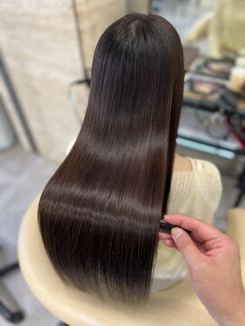 シグマラテ(SIGMA LATTE) 縮毛矯正は土台作り