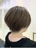 丸みショート/ハイライト/ベージュカラー