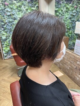 レイ 新守谷店(Ray) 手ぐしでまとまるショートヘア