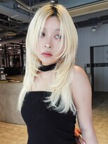 アルバム 銀座(ALBUM GINZA) おくれ毛ロング顔周りレイヤーハイトーンブリーチ_F41053