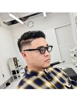 ラフカッターズ 八王子店&nbsp;サイドパート【八王子/理容室/床屋/顔剃り/シェービング】