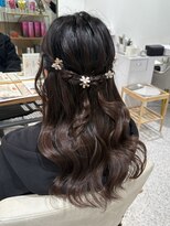 シーク 八王子(CHIC) ハーフアップ 結婚式お呼ばれアレンジ 【八王子】