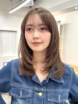 アビー(ABBEY3)&nbsp;レイヤーカットミディアムレイヤーハッシュカットハイレイヤー