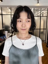 ジリ(JILI) フレンチボブ×くせ毛風パーマ×透明感カラー ▽福永