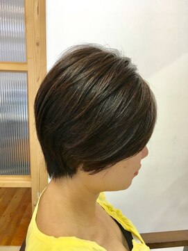 スピン(SPIN) クールショートボブ【Spin行徳】