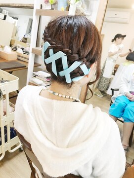 ロカット サロン(Roquat Salon) リボンロングヘアアレンジ【ヘアアレンジ  立川/立川南/八王子】