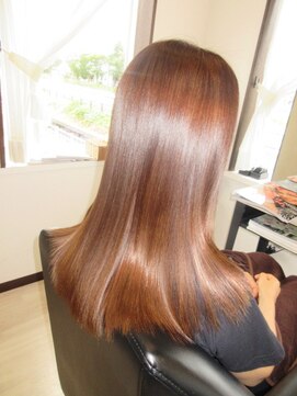 コア フィール ア デイ(COIFFURE A DAY) 【M3D見附今町】サラサラピュアストレート