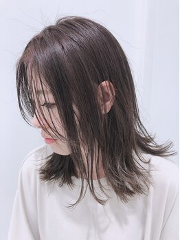 ゼル 桶川ベニバナウォーク店(ZELE)の写真/ハイライトで白髪カバー！グレイカラーでも流行りのデザインお洒落髪を楽しんでみませんか☆