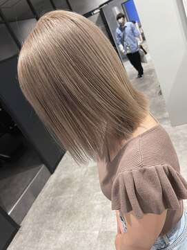 アンダーバーホワイト 静岡店(_WHITE) ストレート×ハイトーンカラー