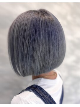 ラビス 浦和(Lovis) 美髪/ネビージュ/大人かわいい/透明感ショート[浦和]