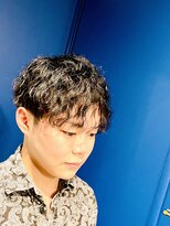 ミリオンバックス 上野(Million Bucks)&nbsp;韓国マッシュ/ダークアッシュ/ニュアンスパーマ/スペインカール