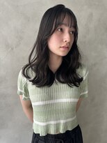 ニーィ バイ カータ(Niii by CARTA) 黒髪ロングヘアスタイル