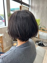 アマル(amar)&nbsp;前下がりショートボブ