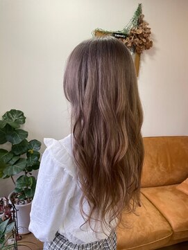 エルフゥ(Elle fou) ミルクティーベージュ