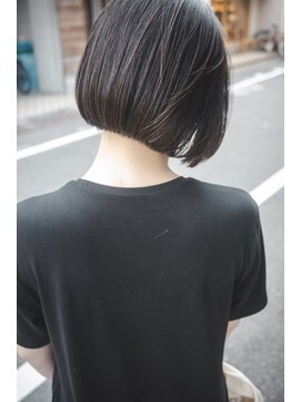 ティル(till) 【till_emi】大人な黒髪ボブ