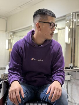 メリケンバーバーショップ フクオカ(MERICAN BARBERSHOP FUK) ハイライトマッシュパーマウルフアッシュブラック