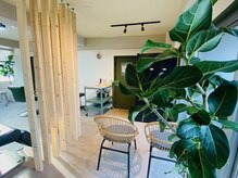 コニーズヘアサロン(Connie's Hair Salon)