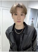 韓国風 ブロンドヘア ホワイトミルクティ