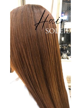 ソレイユ 新宿御苑前 (SOLEIL) つやストレート